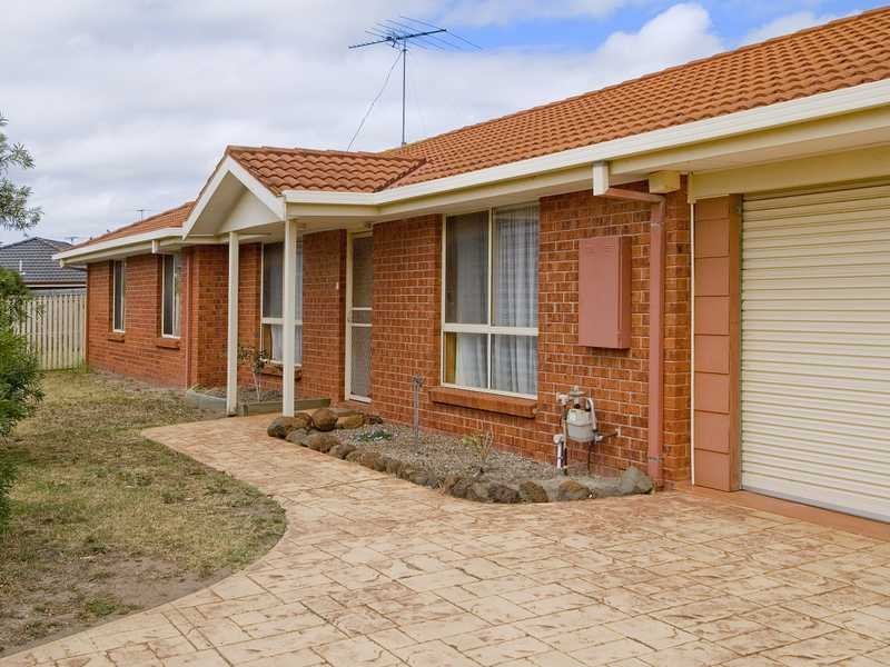 10 Banksia Place, Grovedale image 5