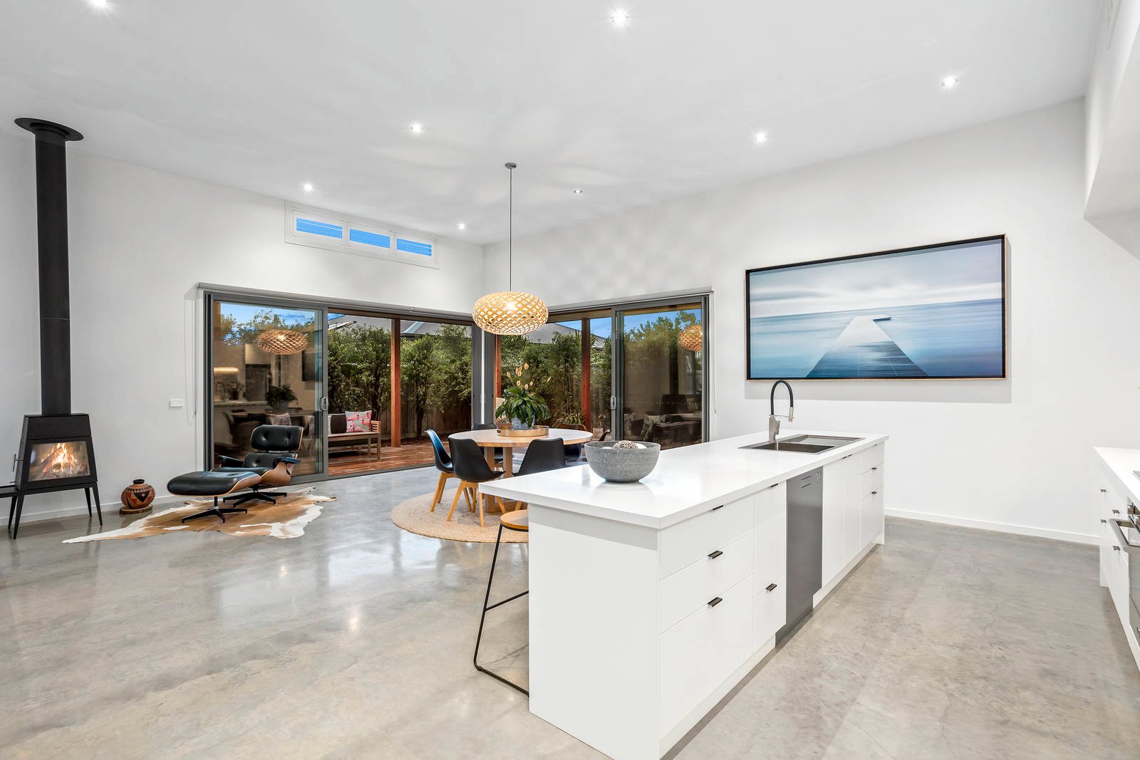 Property Gallery Thumbnail 6