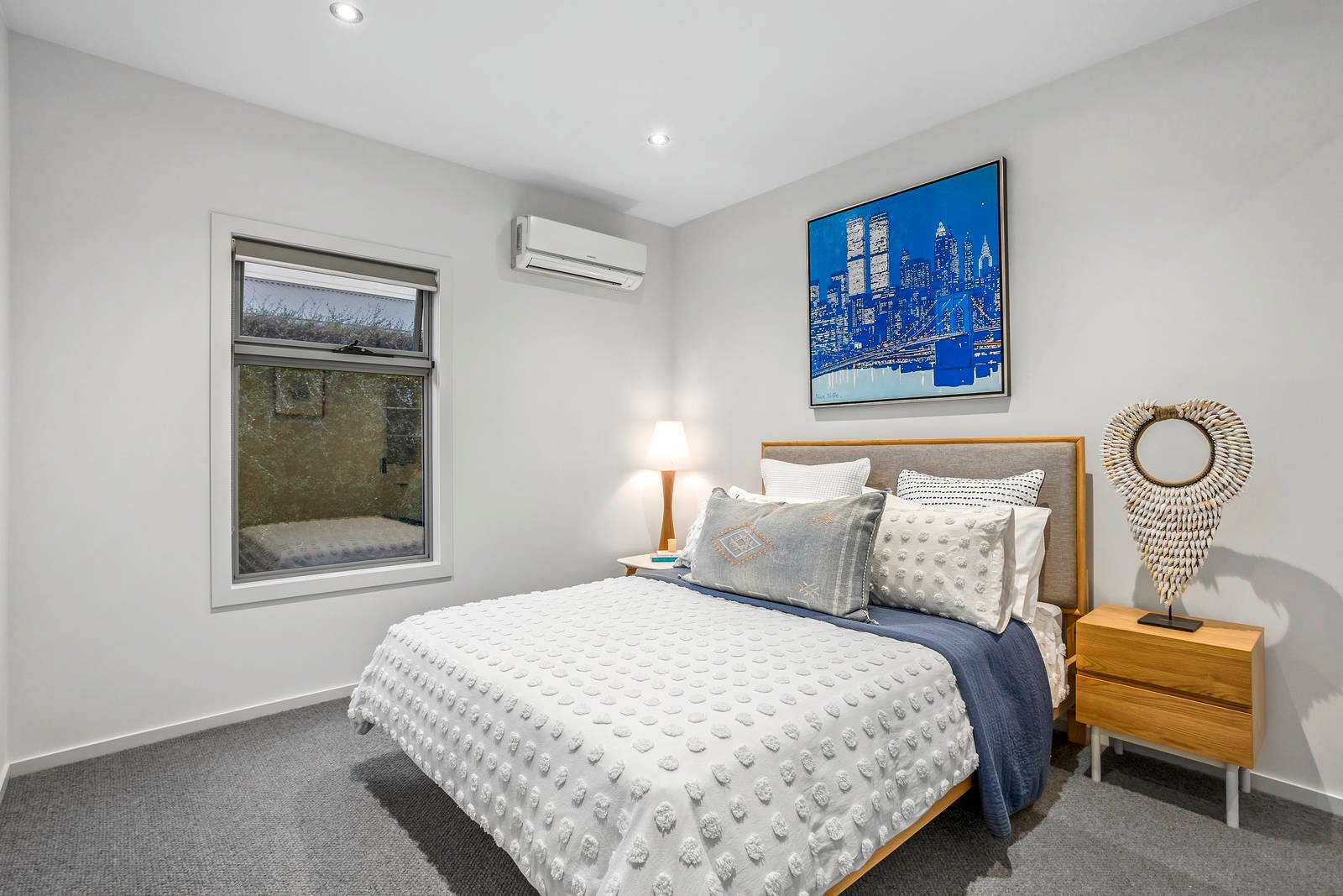 Property Gallery Thumbnail 9
