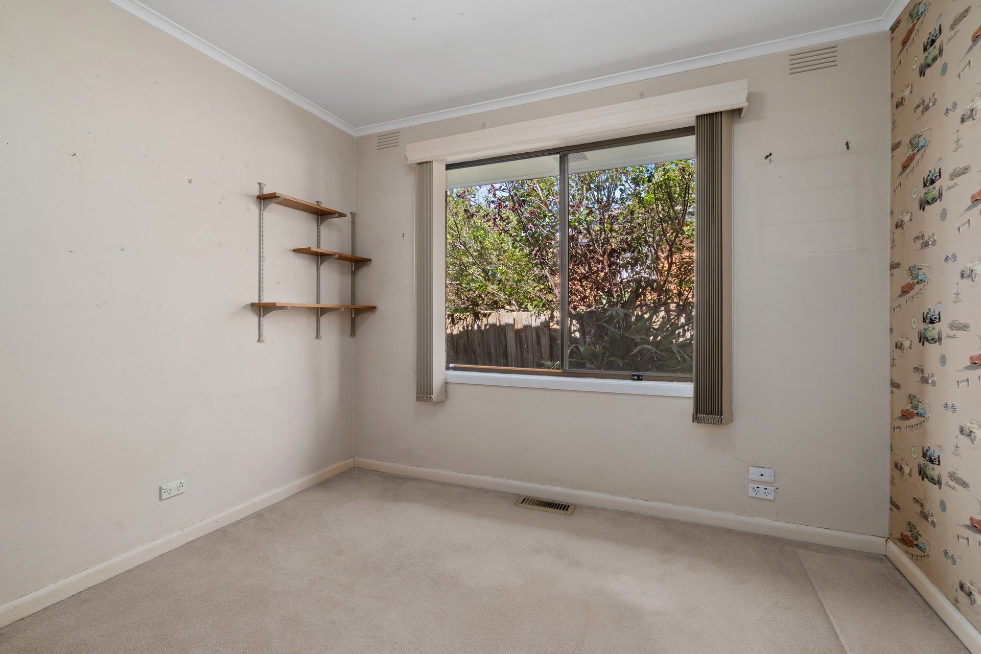 10 Barlyn Road, Mount Waverley image 9