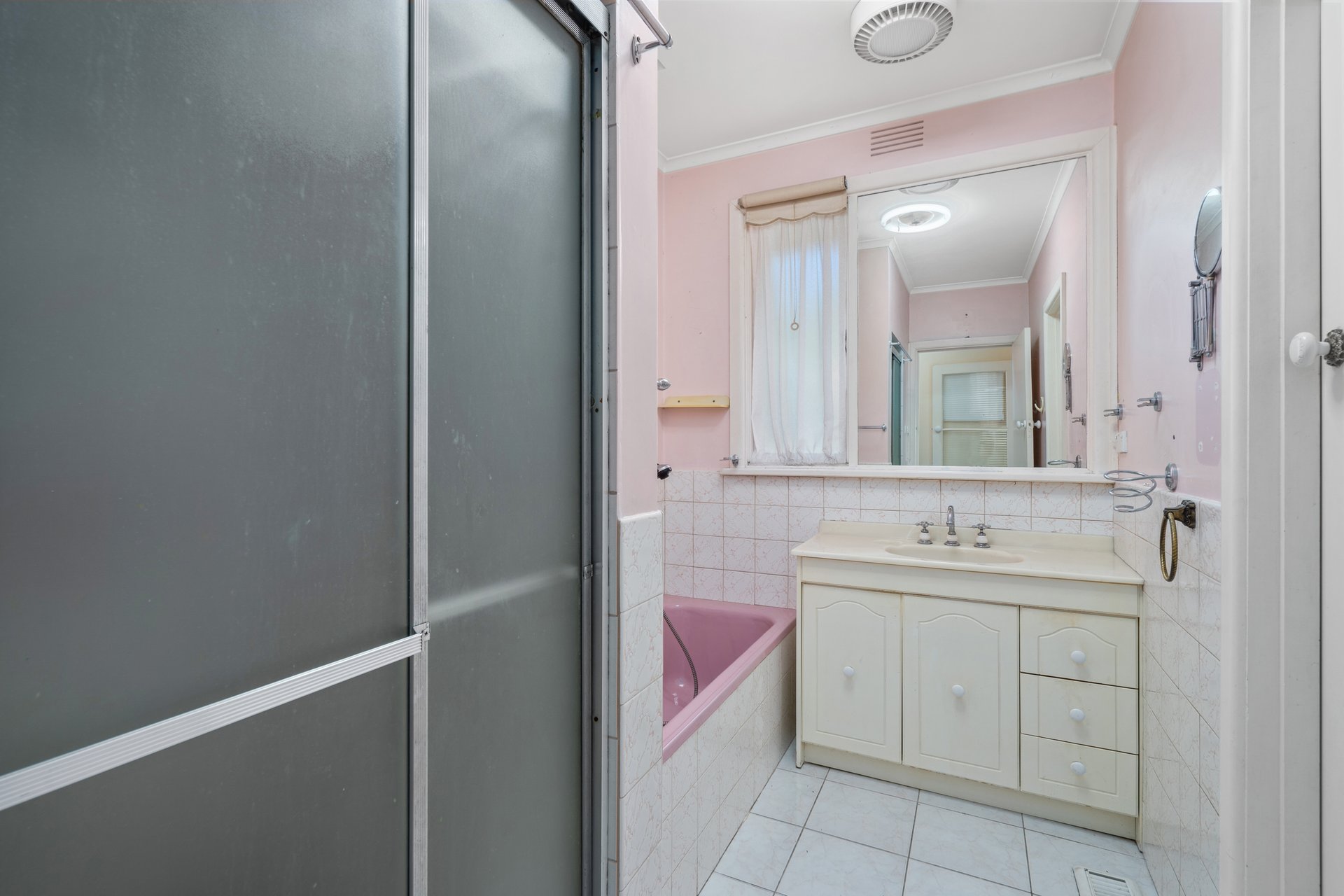 10 Barlyn Road, Mount Waverley image 11