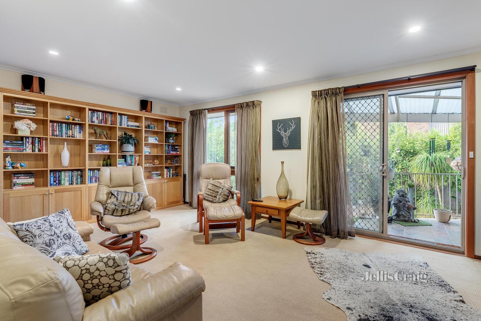 10 Baxter Court, Mount Waverley image 7