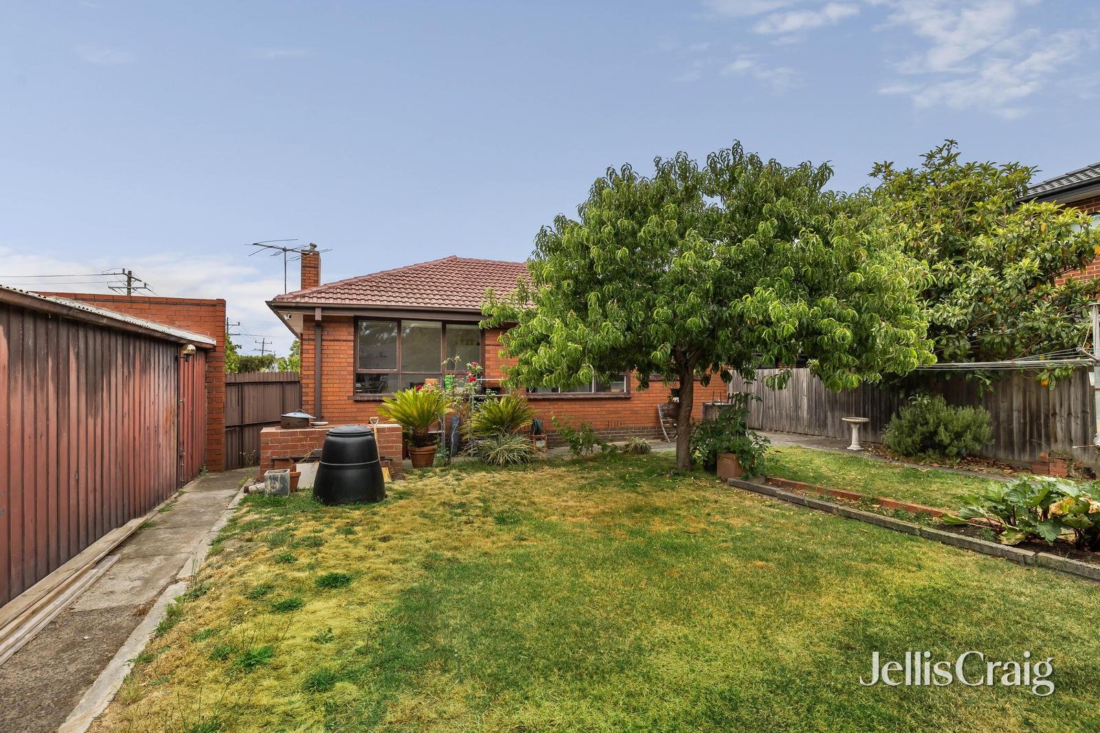 10 Bellerive Avenue, Mount&nbsp;Waverley image 5