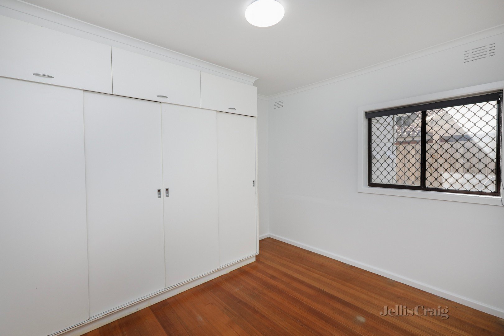 10 Belmar Avenue, Altona image 6