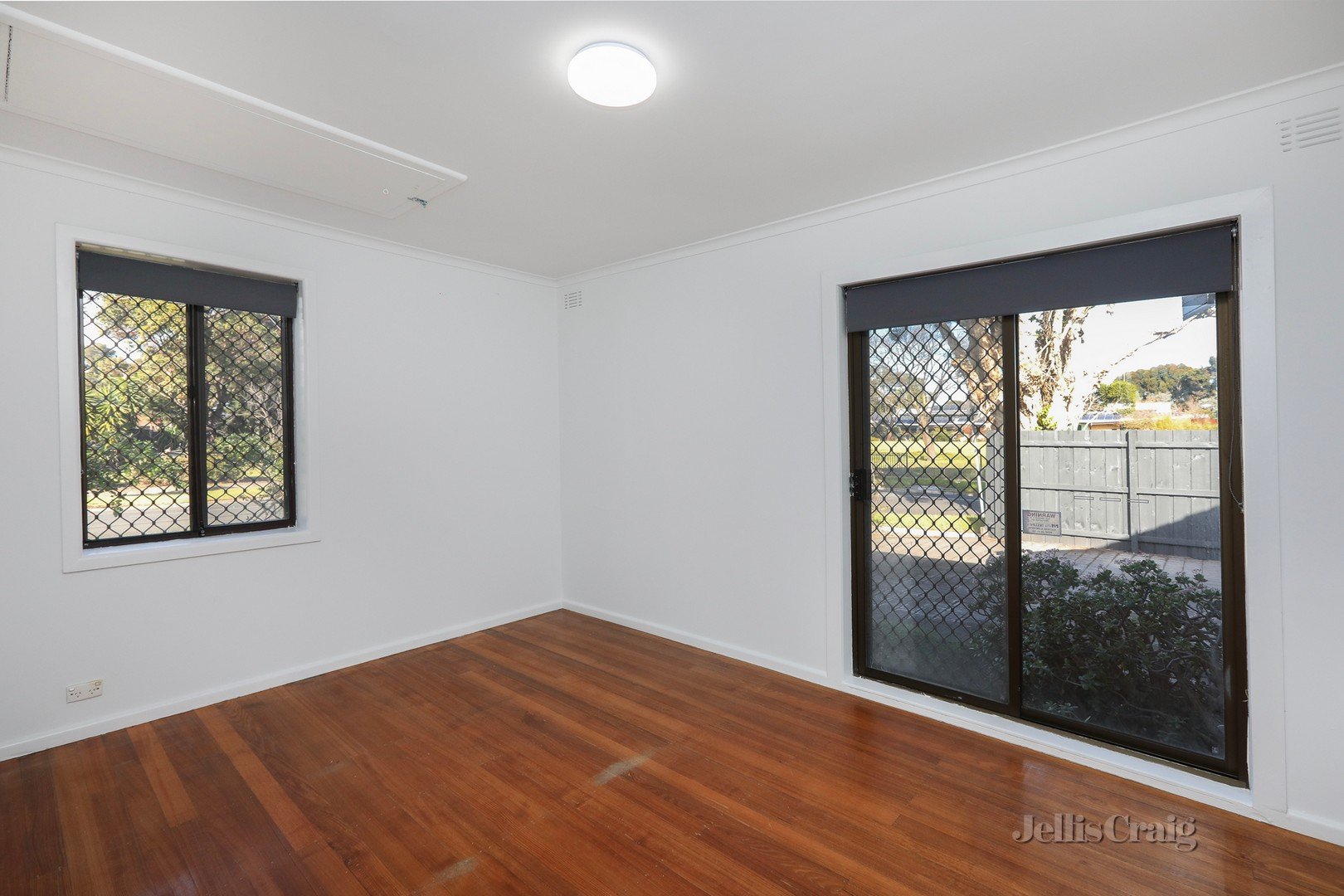 10 Belmar Avenue, Altona image 4