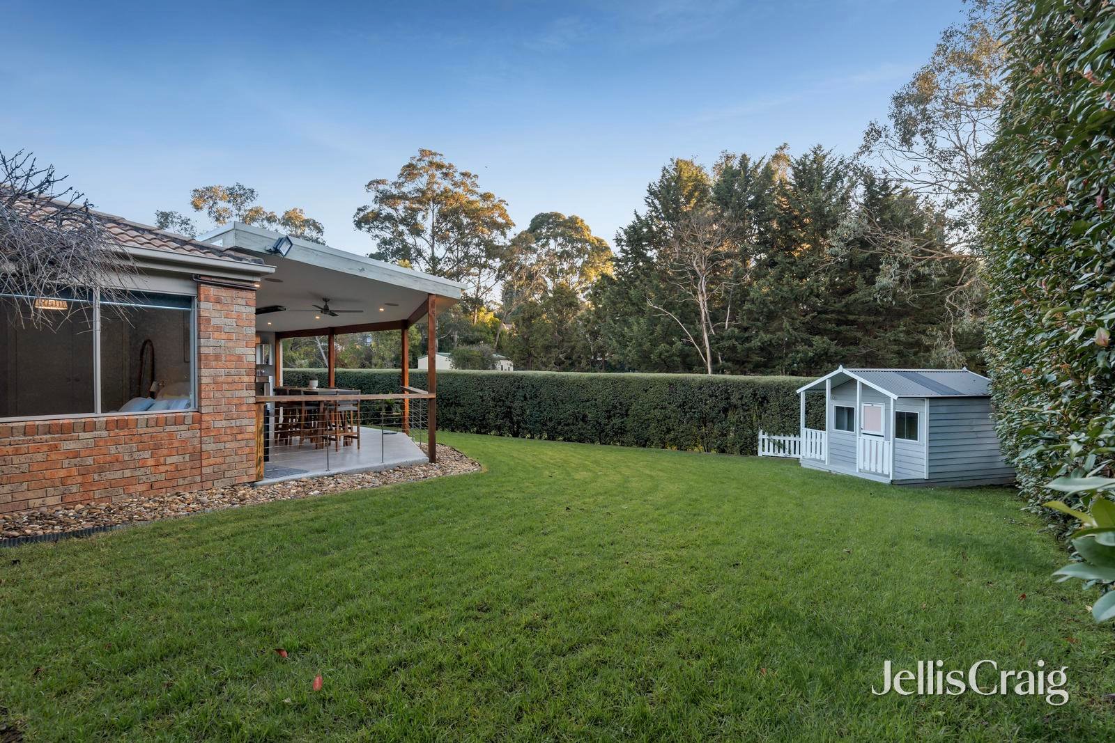10 Berrywood Walk, Warranwood image 23