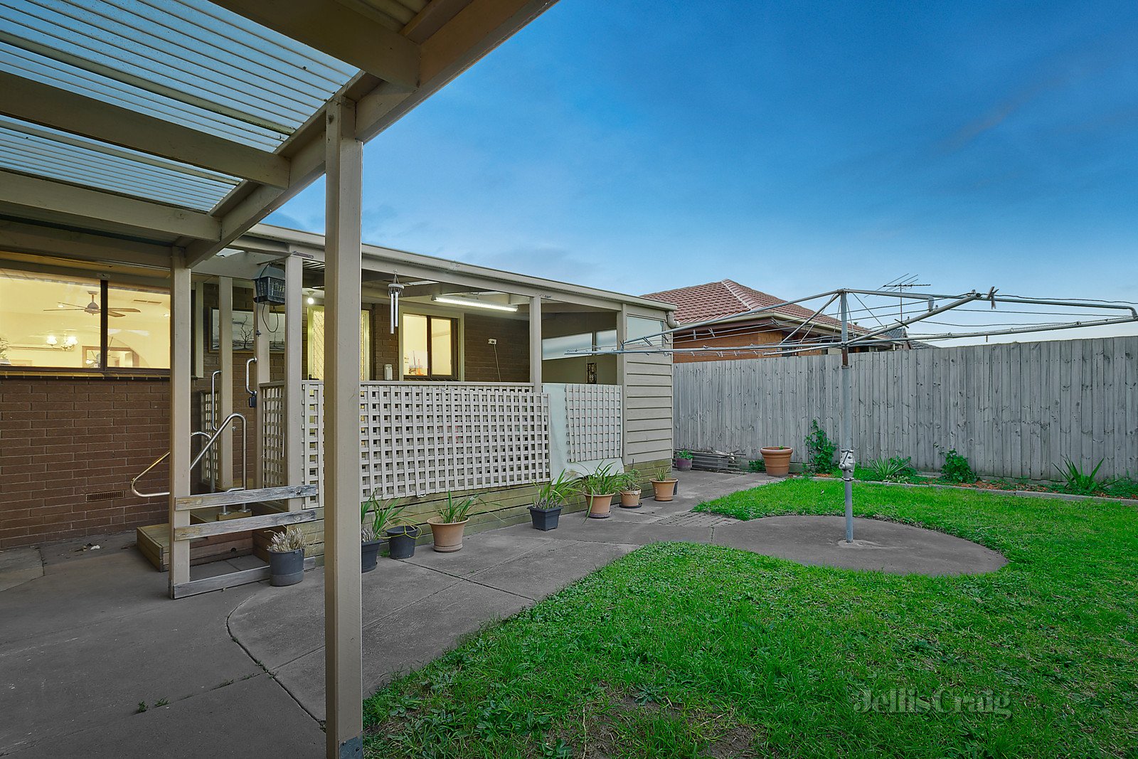 10 Blackburn Drive, Cheltenham image 8