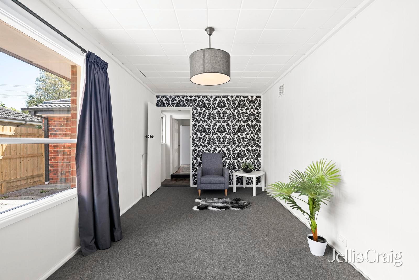 10 Blackburn Road, Mooroolbark image 6