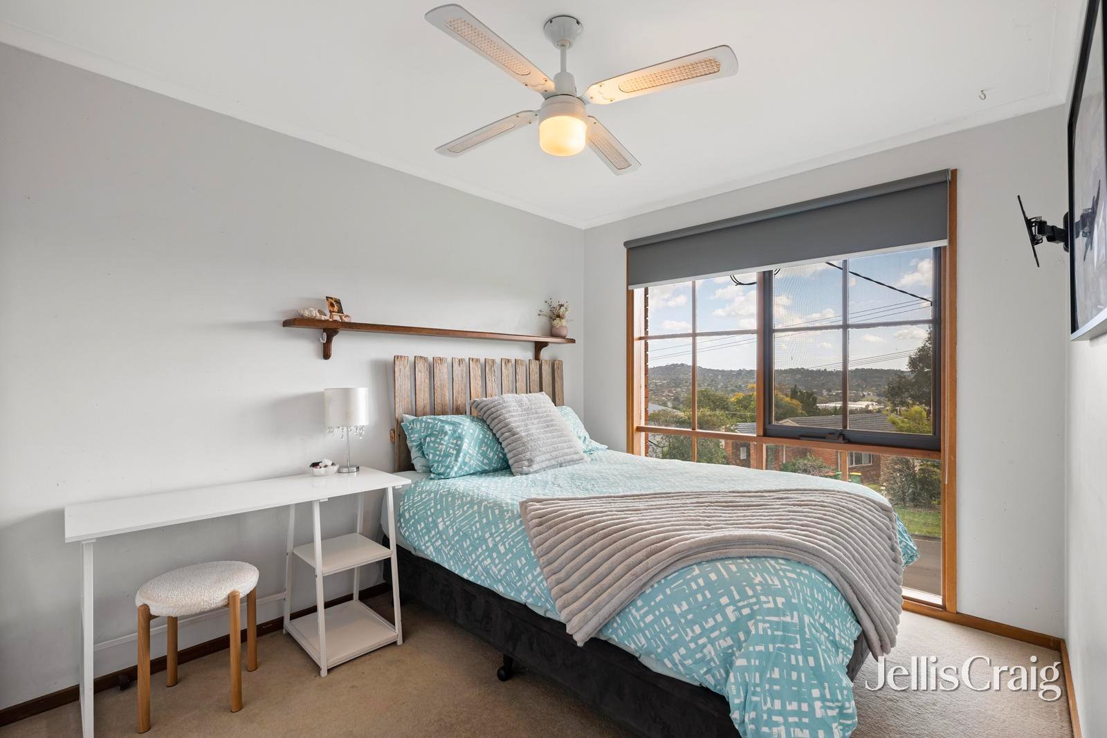10 Blueberry Road, Mooroolbark image 7