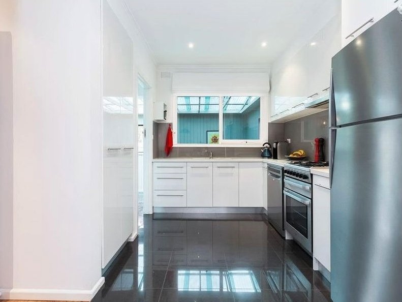 10 Bradstreet Road, Mount&nbsp;Waverley image 7