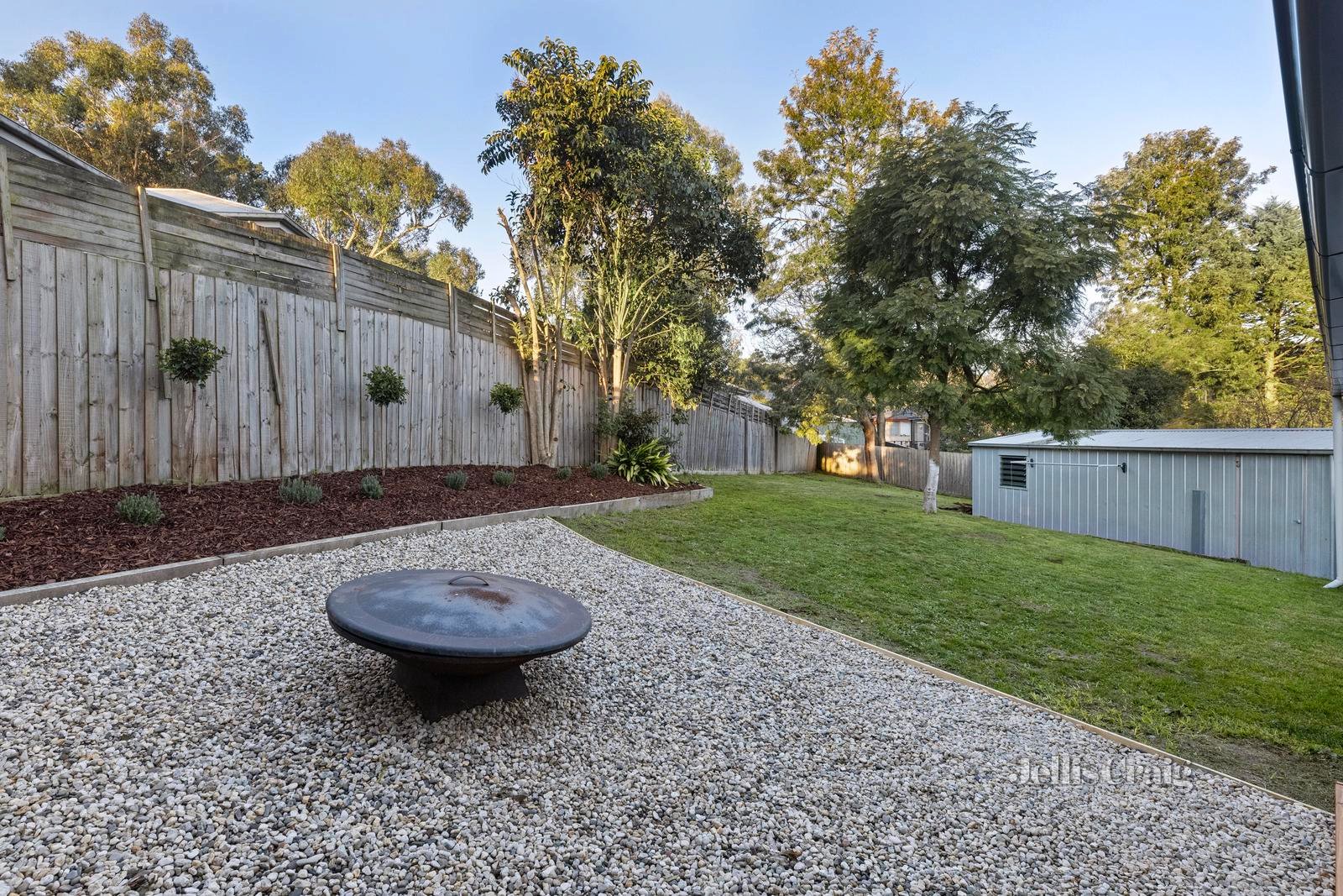 10 Bristol Crescent, Lilydale image 13