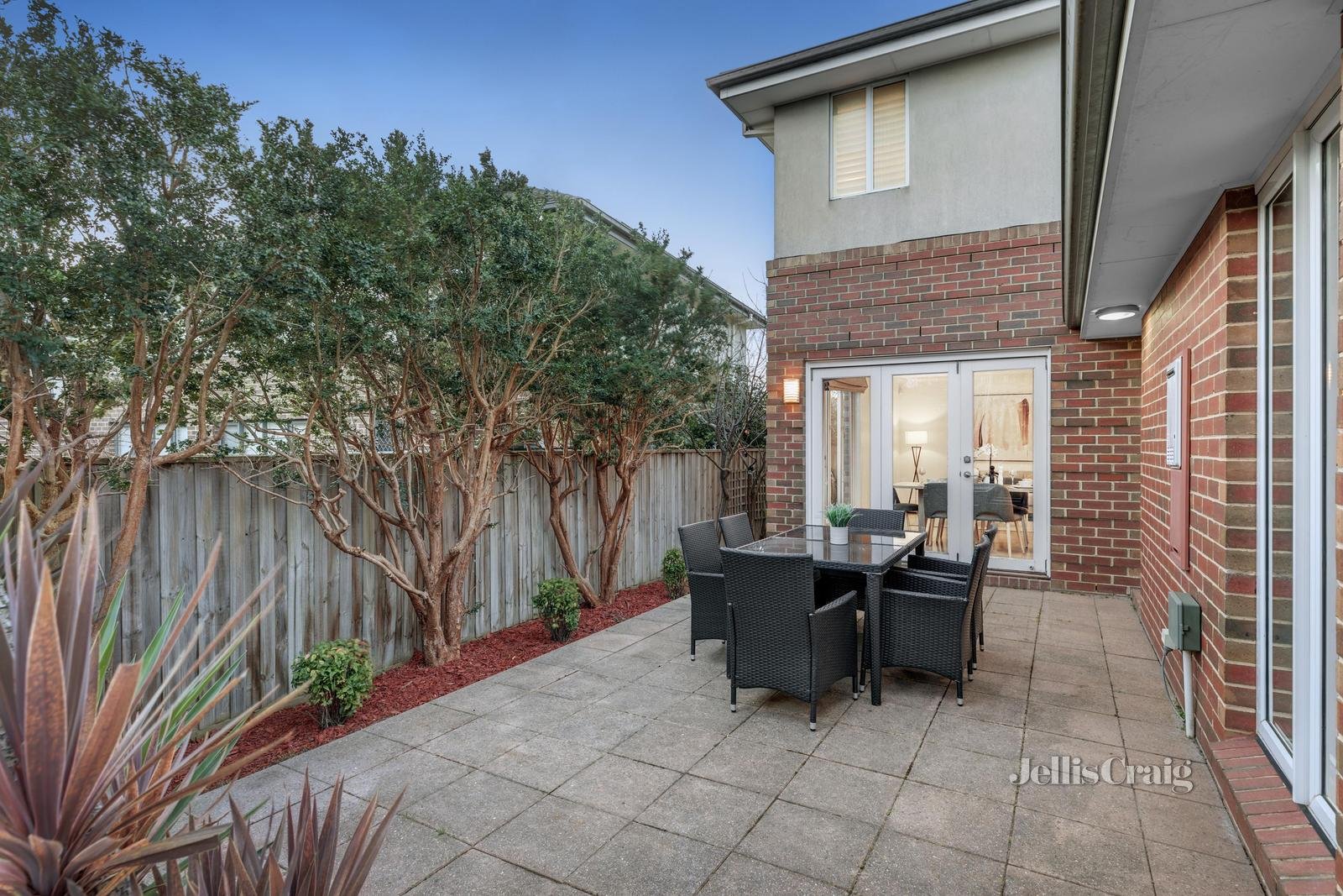 10 Brockhoff Drive, Burwood image 11