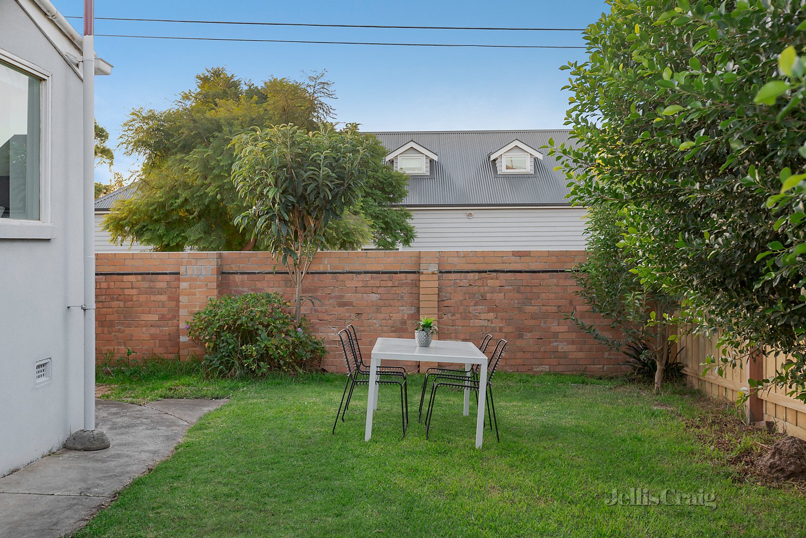 10 Brown Avenue, Ascot Vale image 12