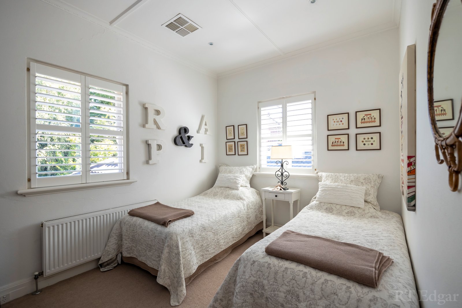 Property Gallery Thumbnail 14