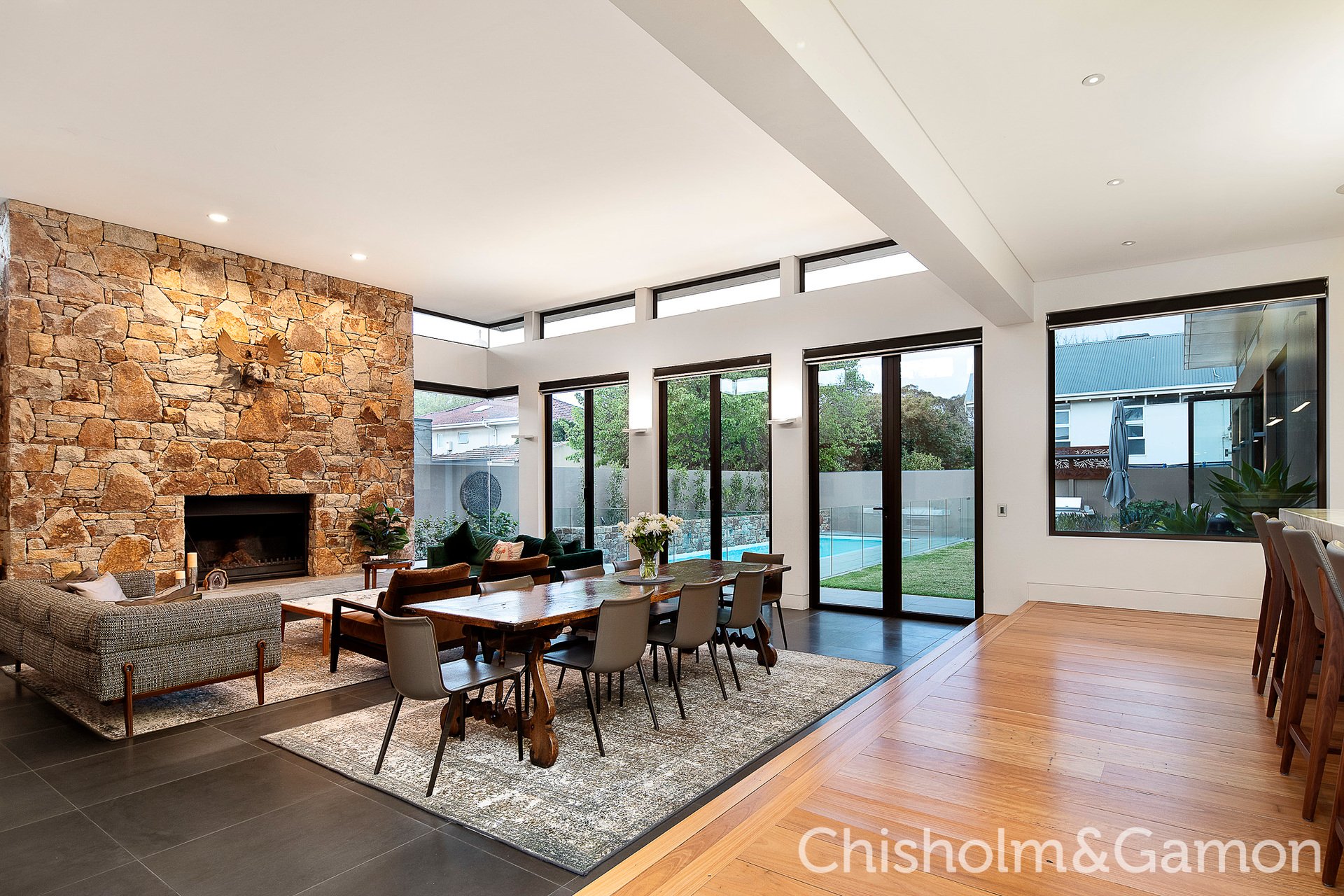 10 Byrne Avenue, Elwood image 3