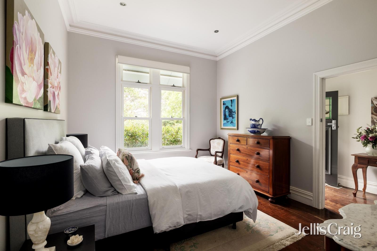 10 Byron Street, Canterbury image 9