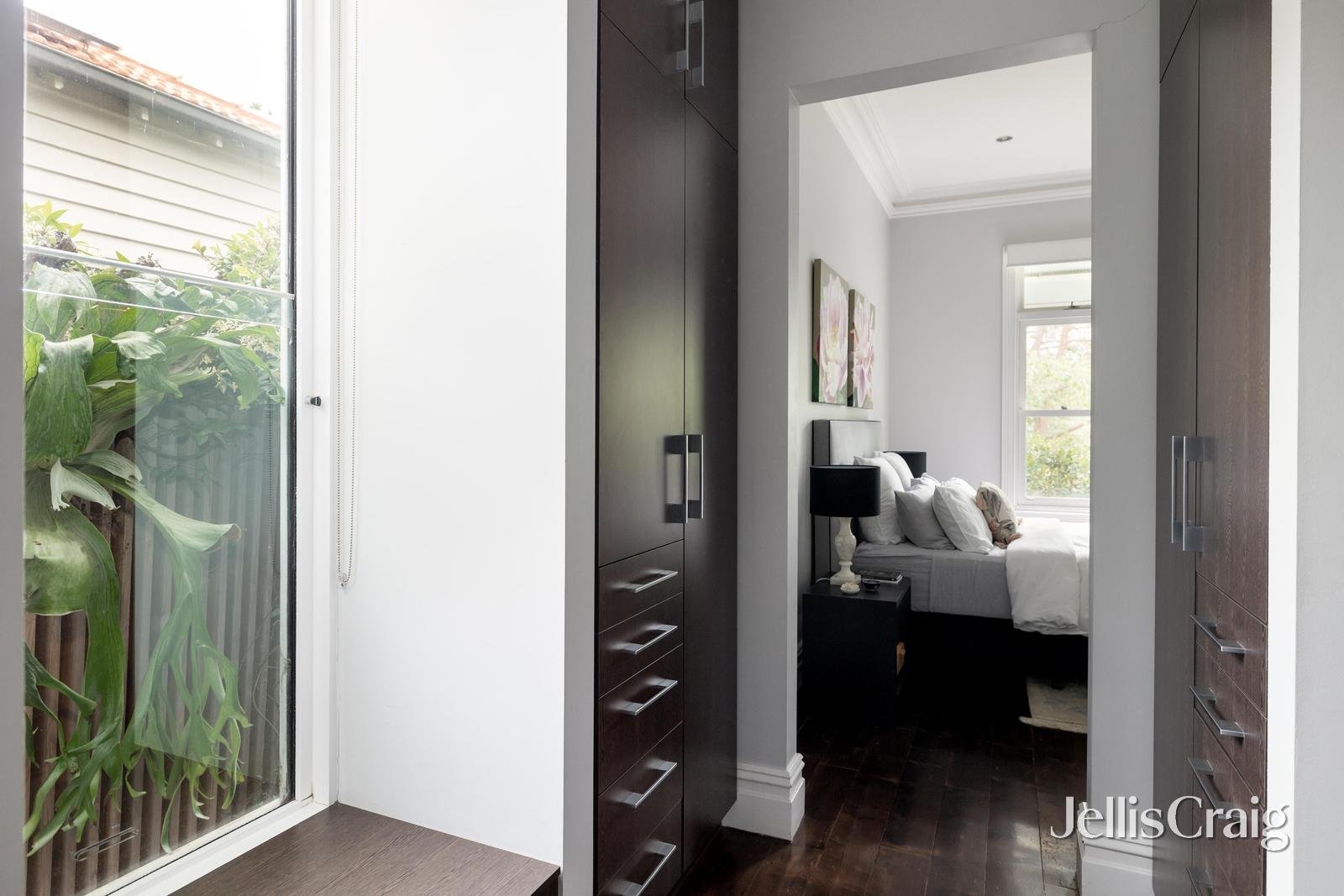 10 Byron Street, Canterbury image 10