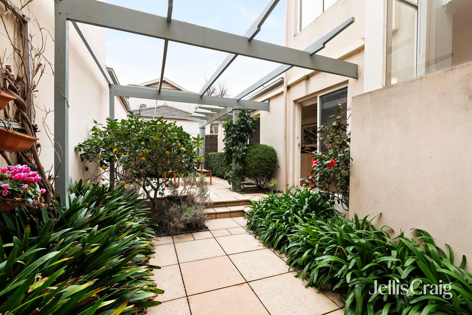 10 Canberra Parade, Port&nbsp;Melbourne image 3