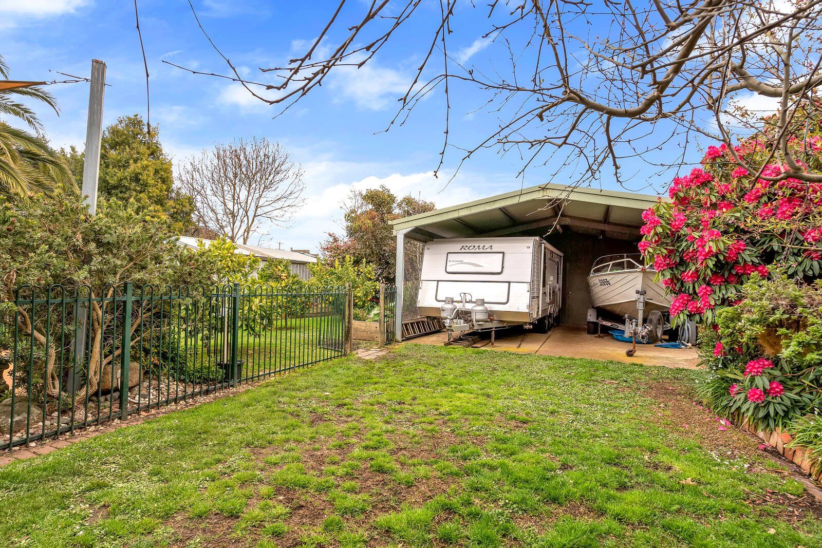 Property Gallery Thumbnail 3