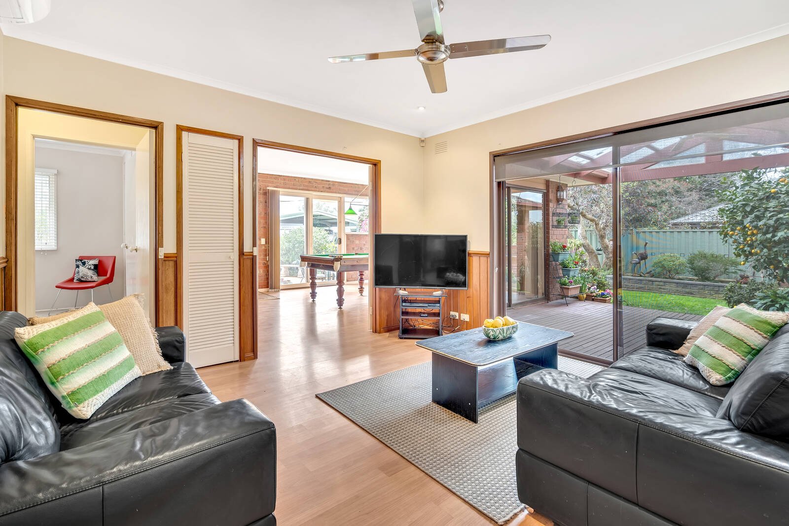 Property Gallery Thumbnail 11