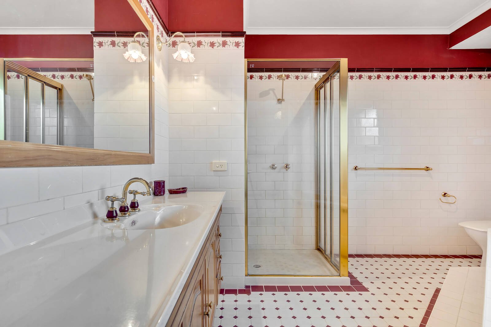 Property Gallery Thumbnail 19