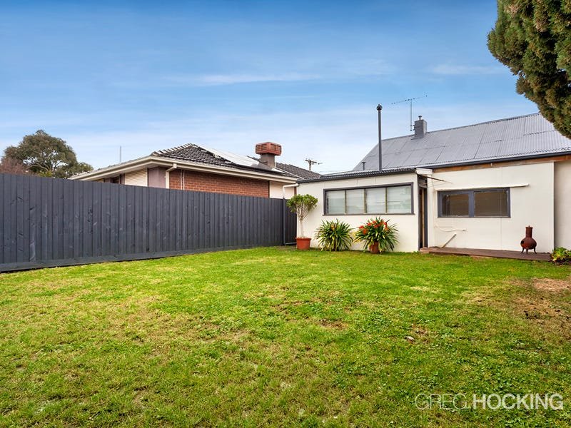 10 Cecil St, Yarraville image 11