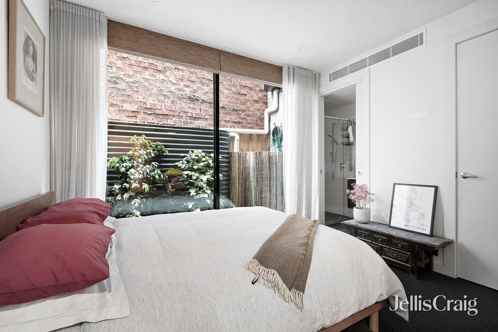 10 Clare Lane, Kensington image 7