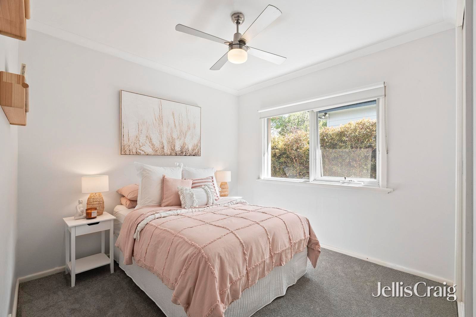 10 Clement Crescent, Croydon image 6