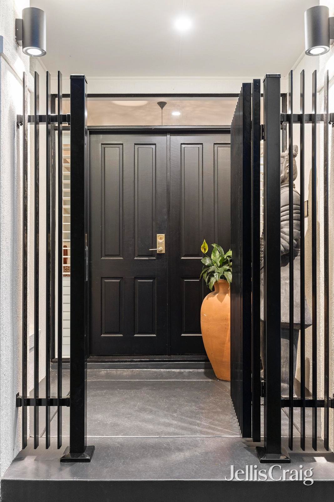 10 Clendon Court, Templestowe image 2