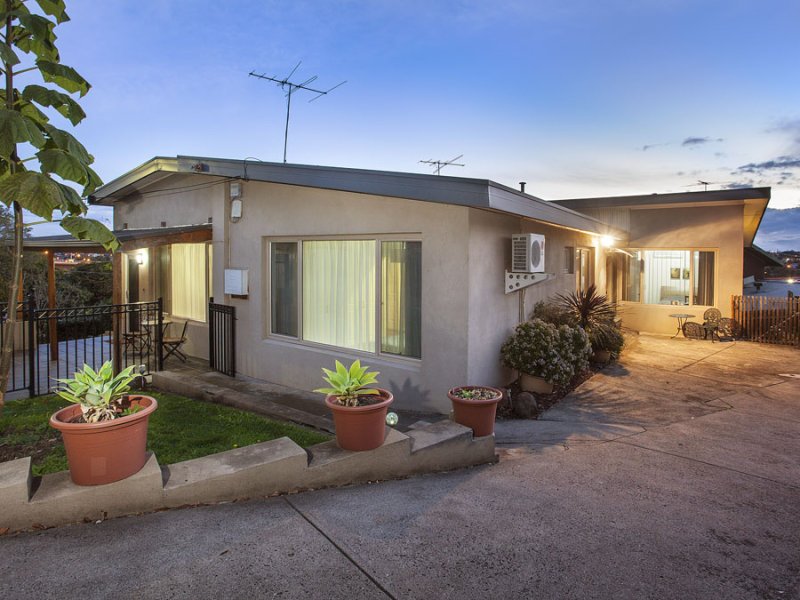 10 Cleve Road, Pascoe Vale South image 17