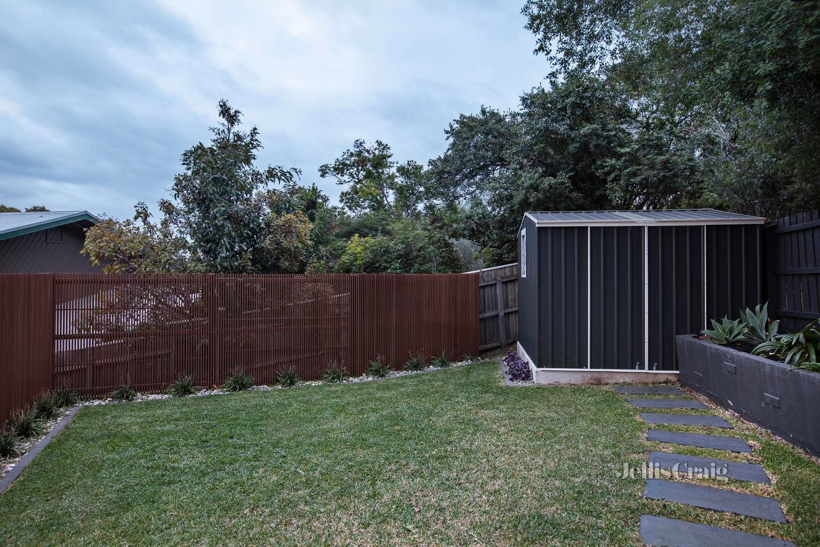 10 Cleve Road, Pascoe Vale South image 22