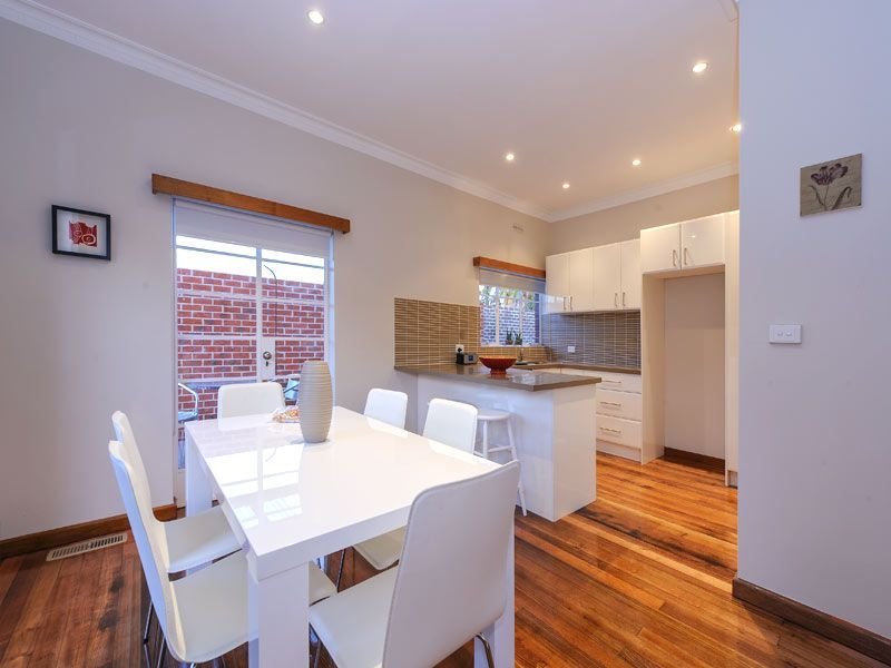 10 Clyde Street, Box Hill North image 4