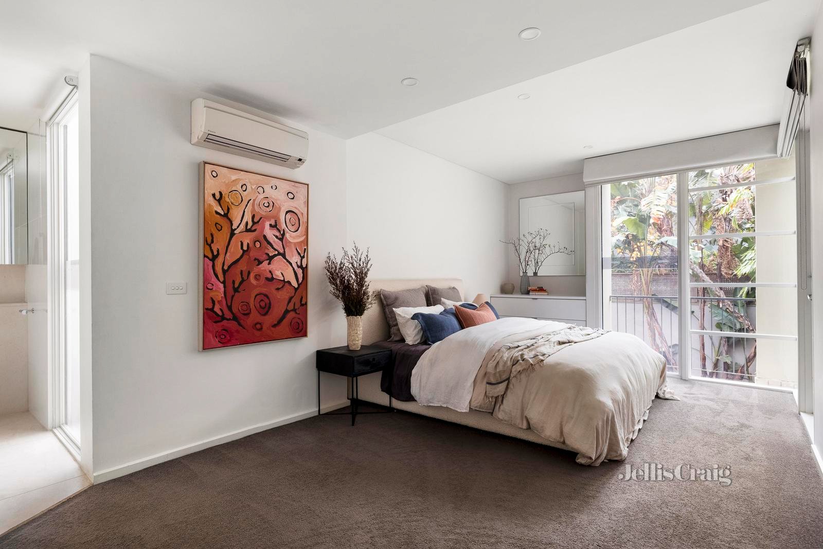 10 Clyde Street, St Kilda image 8