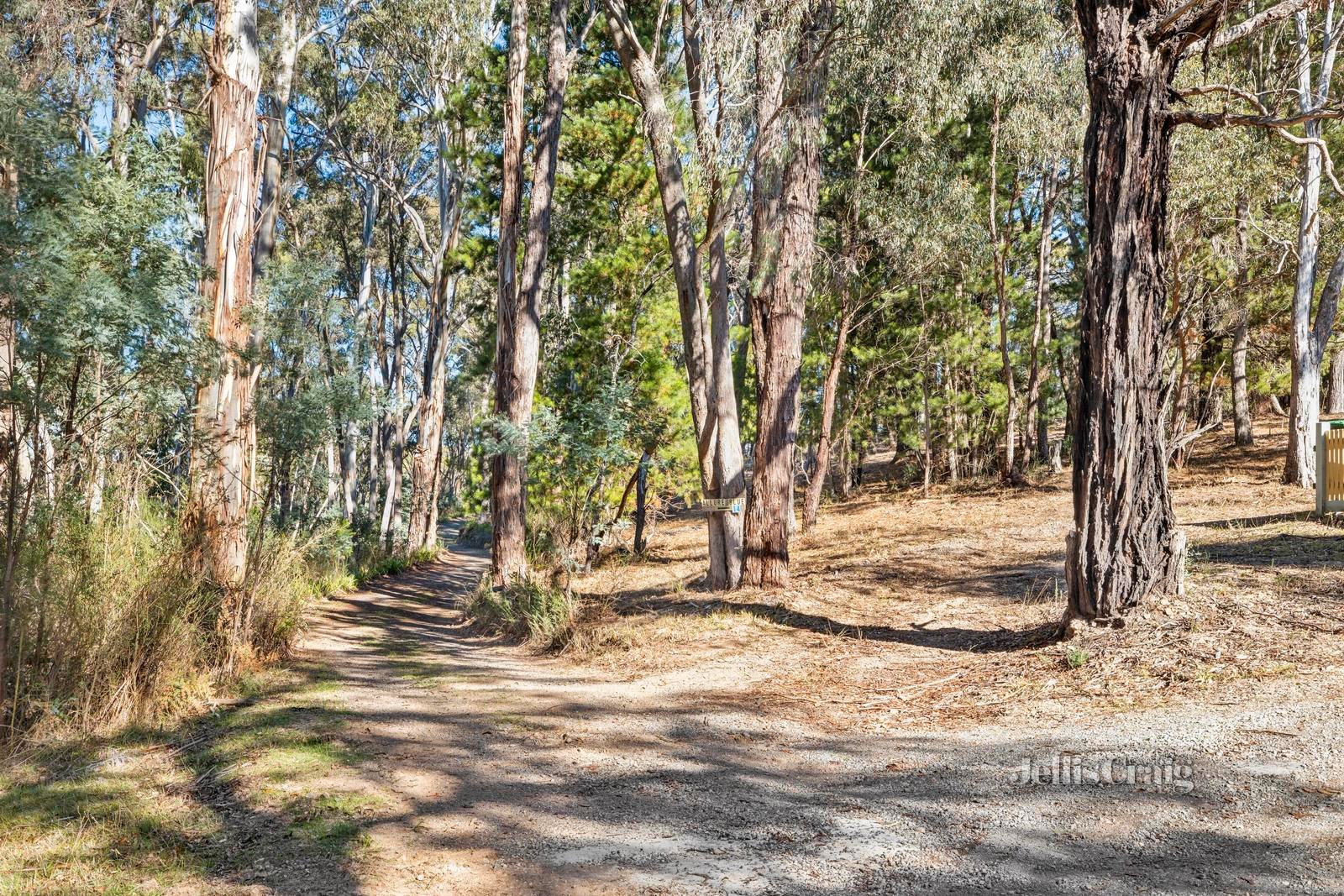 10 Connells Gully Road, Daylesford image 5