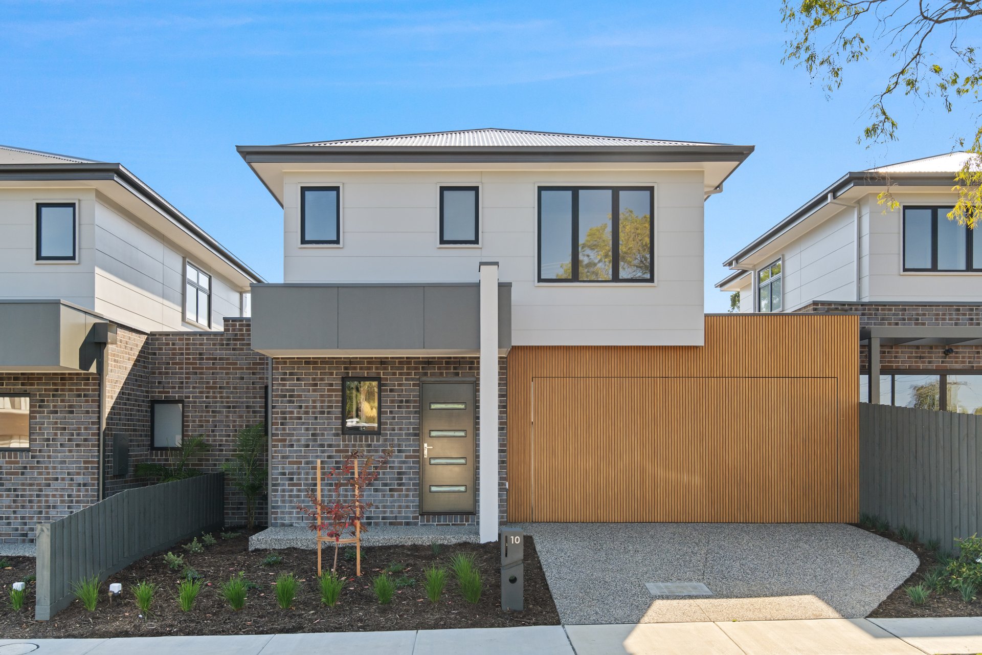 10 Coringa Court, Knoxfield image 1