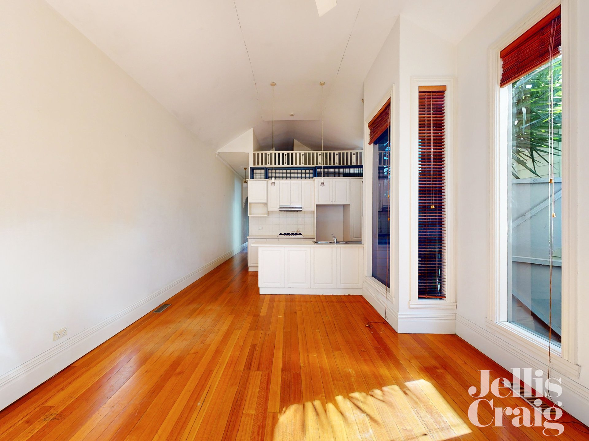 10 Coronet Street, Flemington image 3