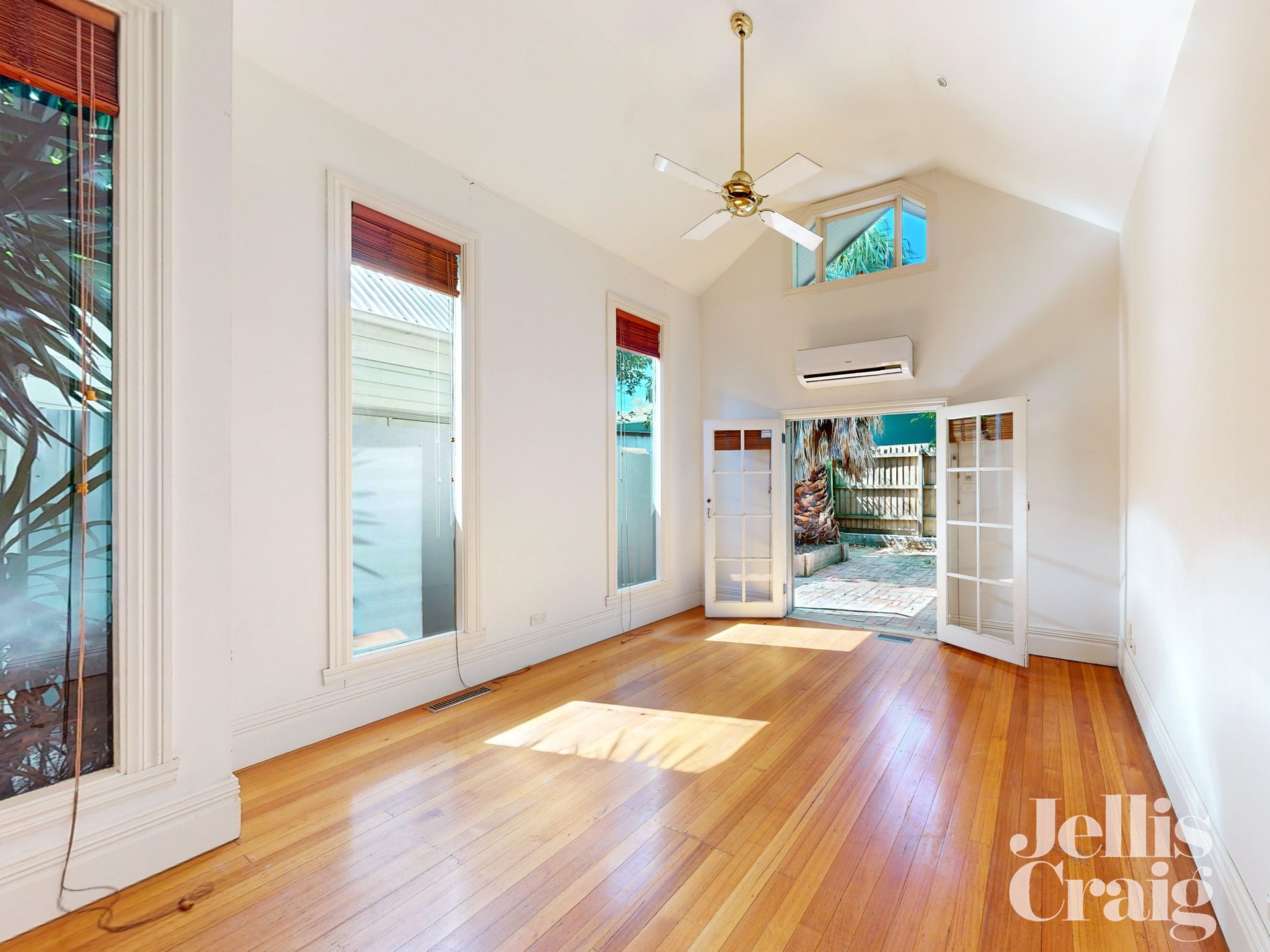 10 Coronet Street, Flemington image 5