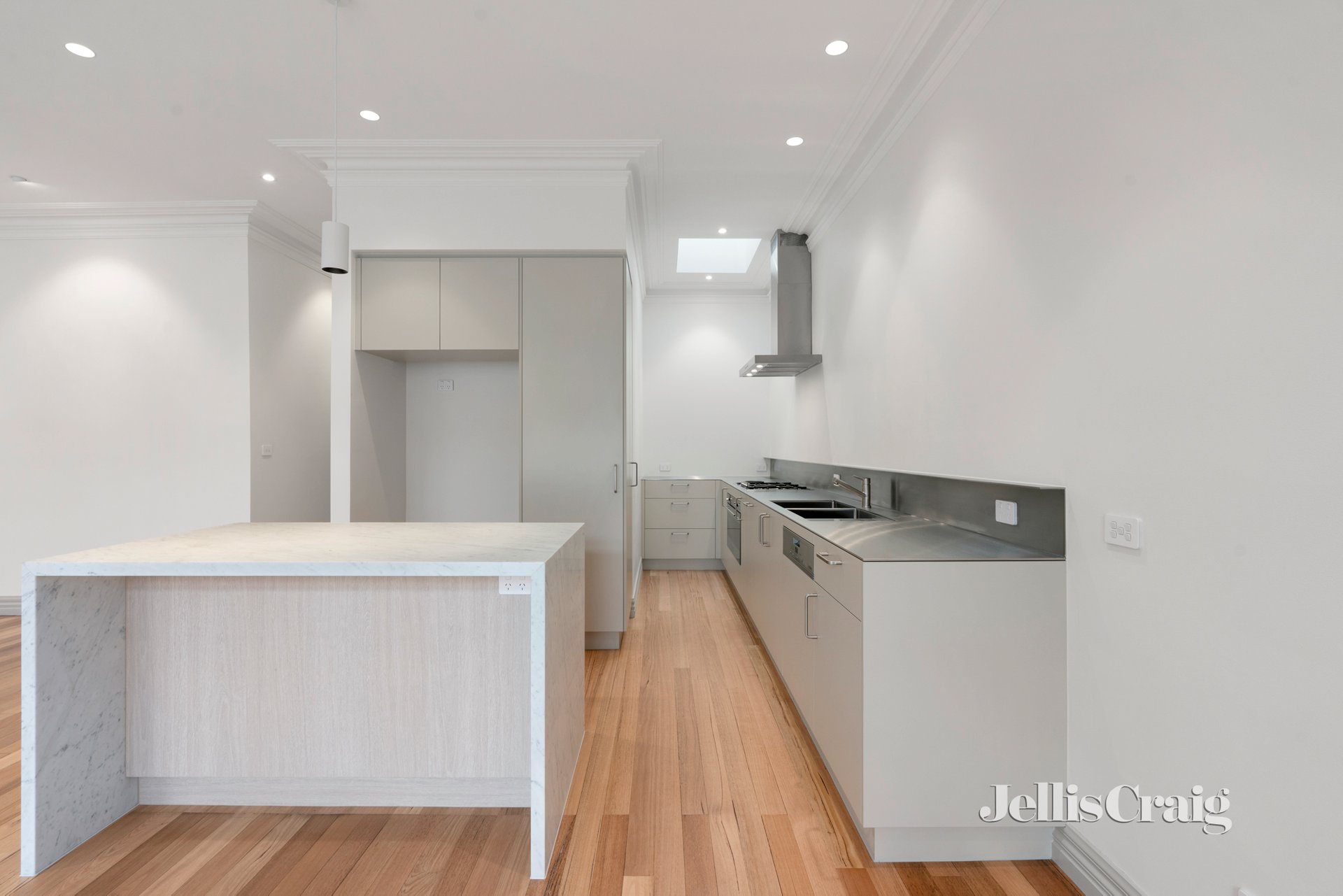 10 Cotter Street, Richmond image 4