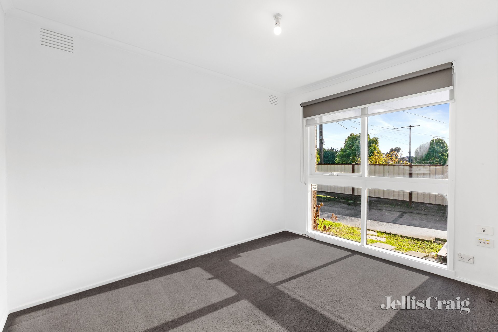 10 Cranley Place, Thomastown image 6