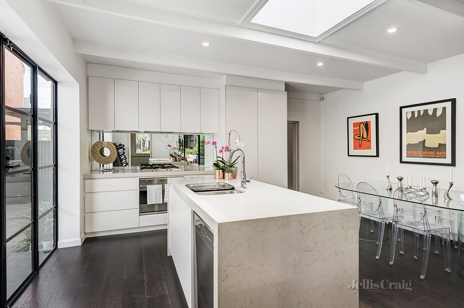 10 Cromwell Crescent, South Yarra image 4