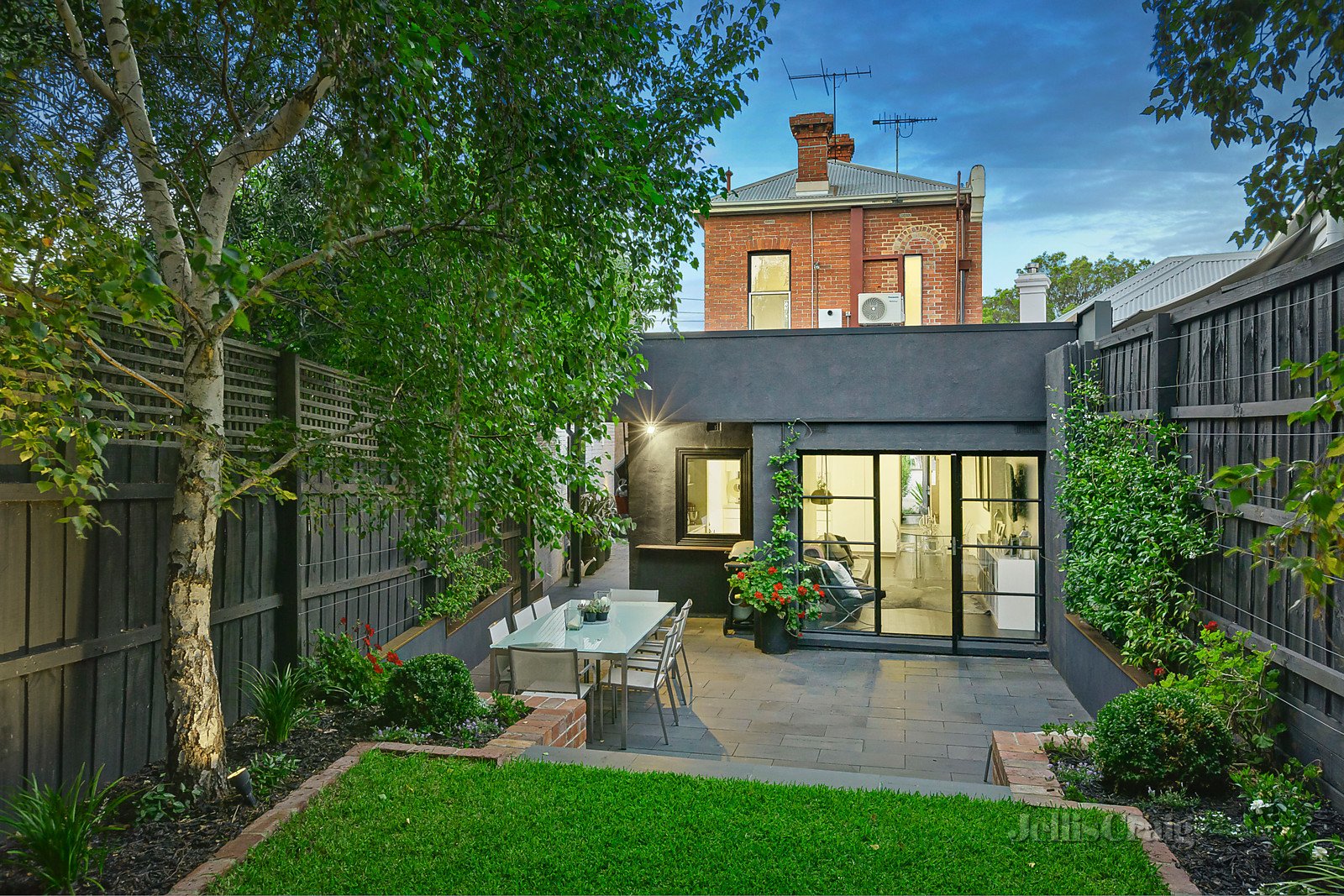 10 Cromwell Crescent, South Yarra image 10