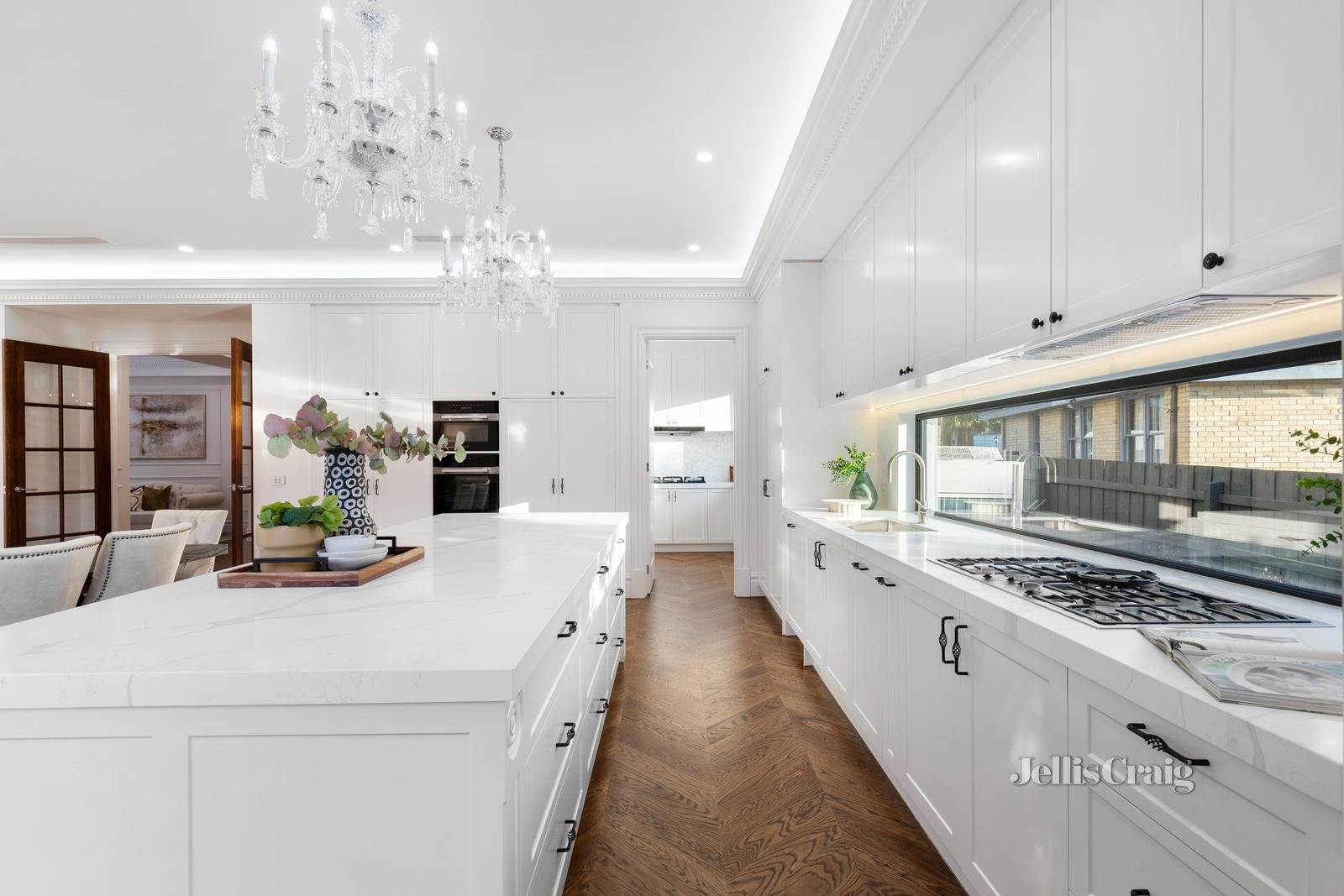 10 Crown Street, Glen Waverley image 7