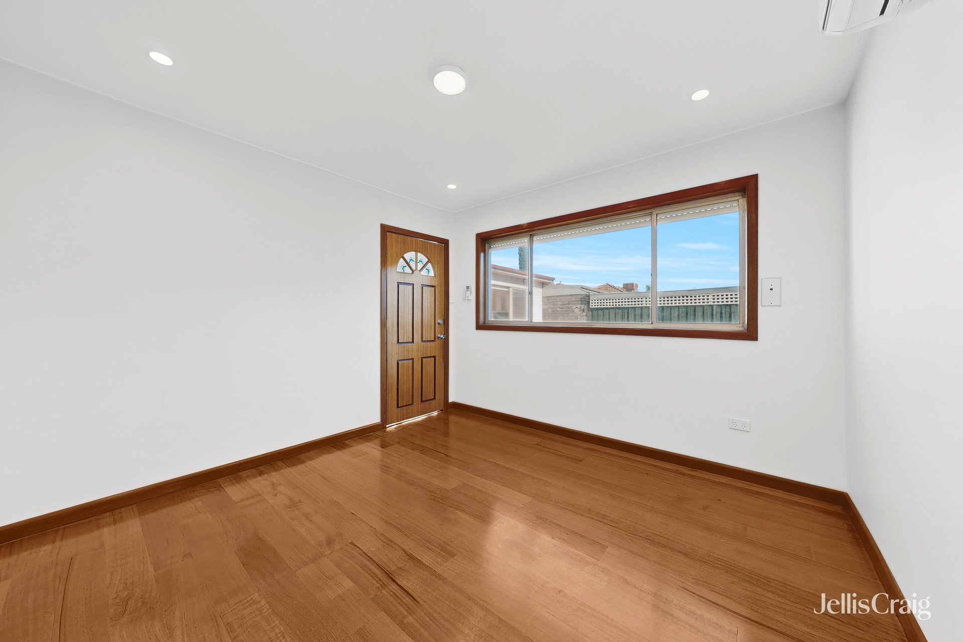 10 Curtin Avenue, Brunswick&nbsp;West image 9