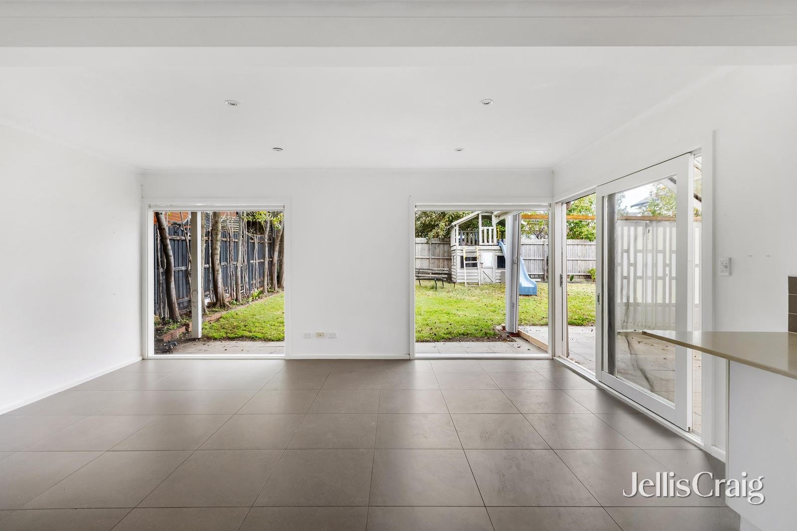 10 Cushing Avenue, Bentleigh image 5