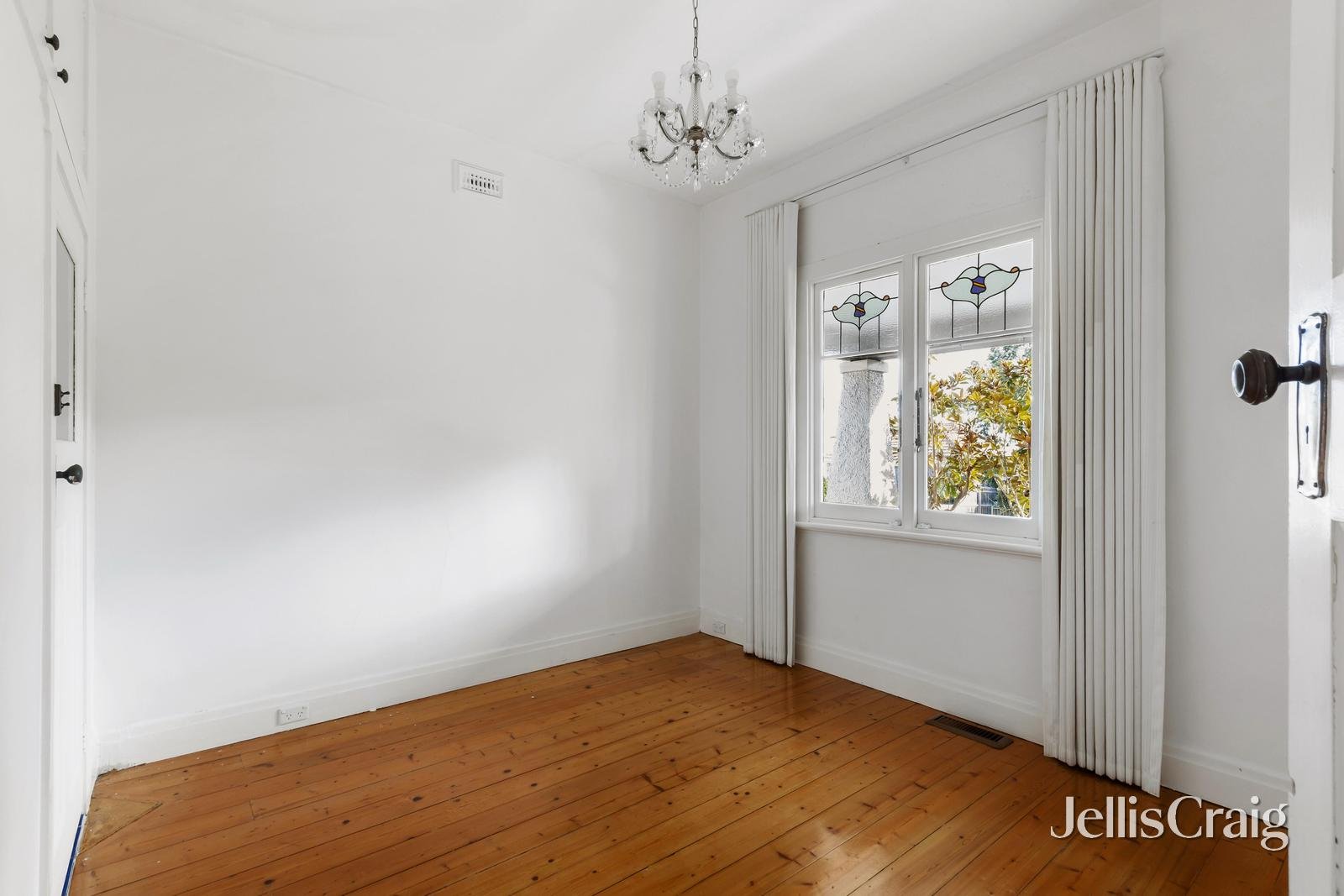 10 Cushing Avenue, Bentleigh image 8