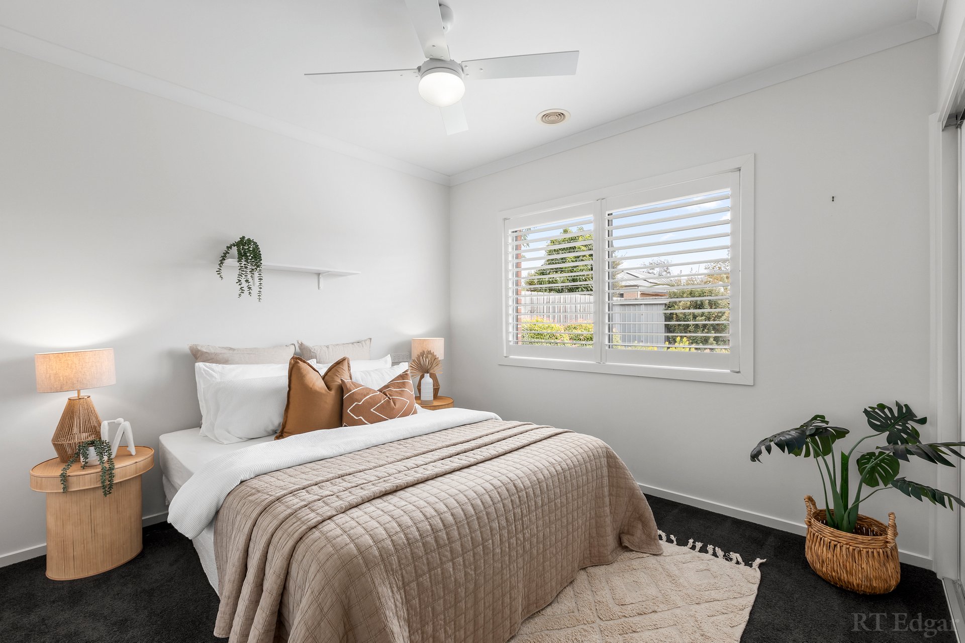 Property Gallery Thumbnail 13