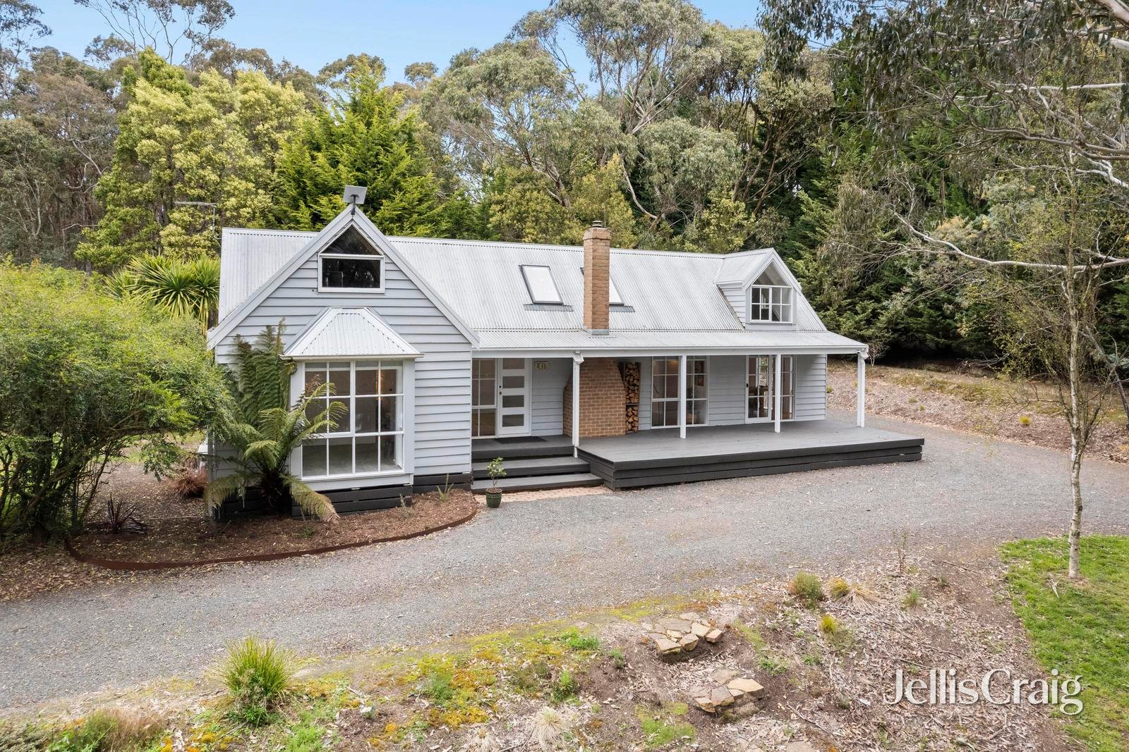 10 Dafter Road, Woodend image 1