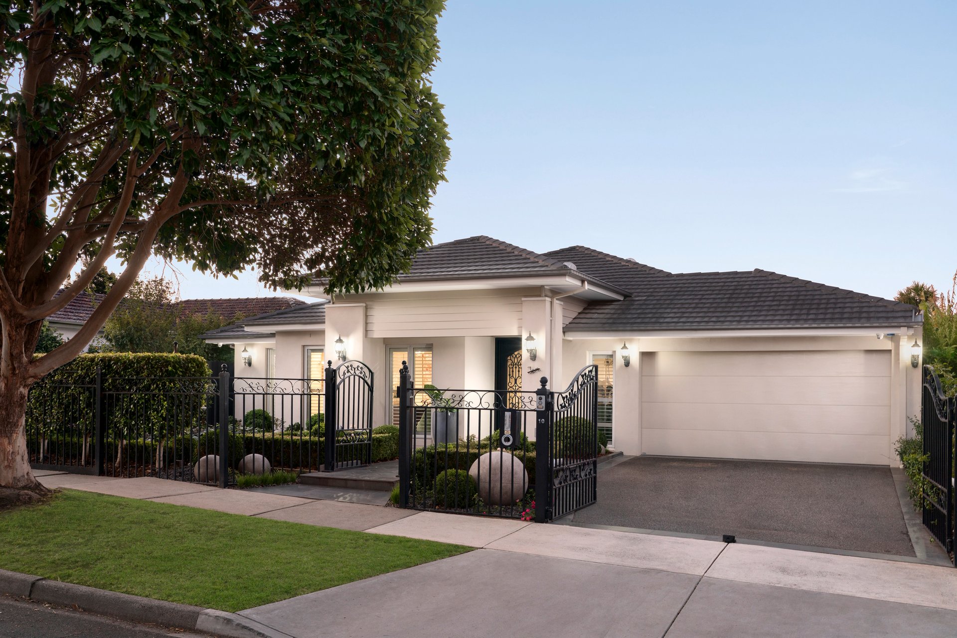 Property Gallery Thumbnail 2
