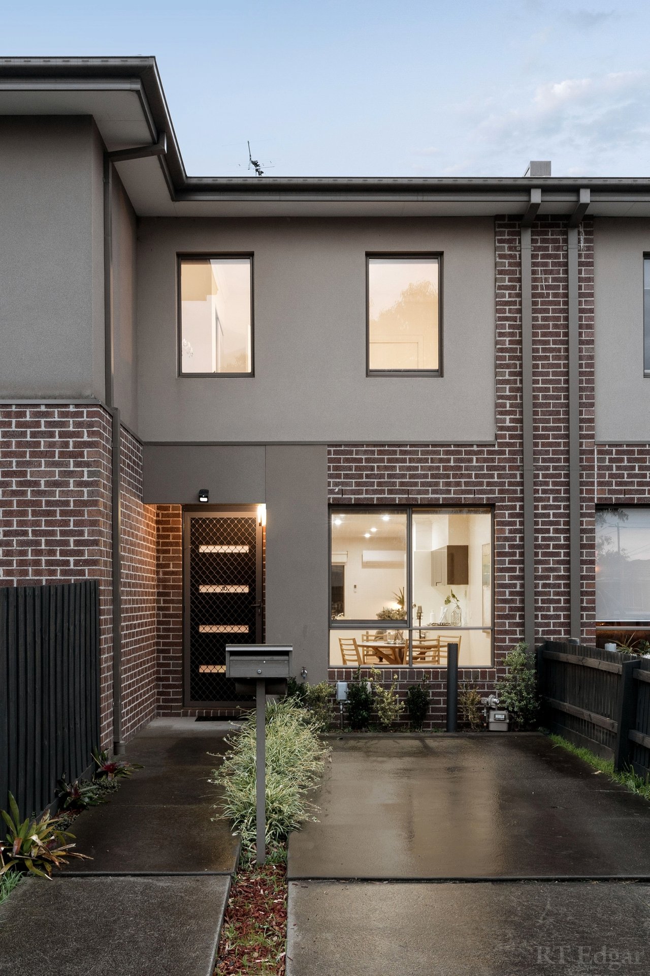 Property Gallery Thumbnail 10