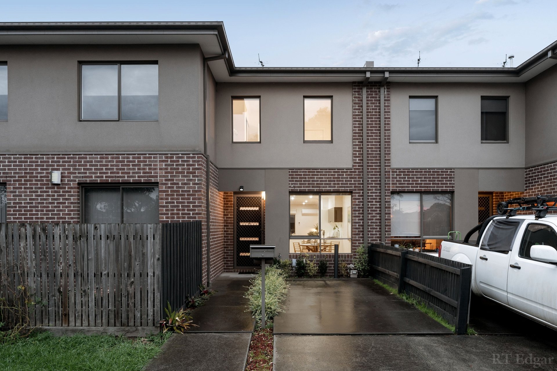 Property Gallery Thumbnail 11